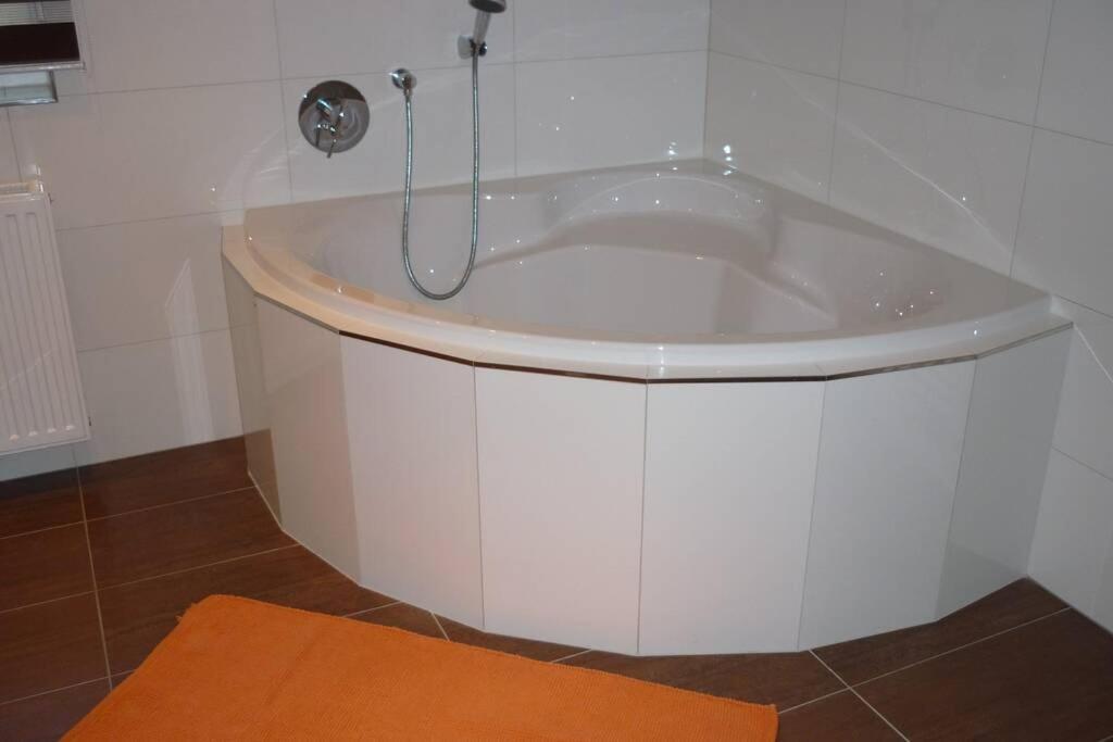 Apartment Hohe Tauern ピーゼンドルフ エクステリア 写真